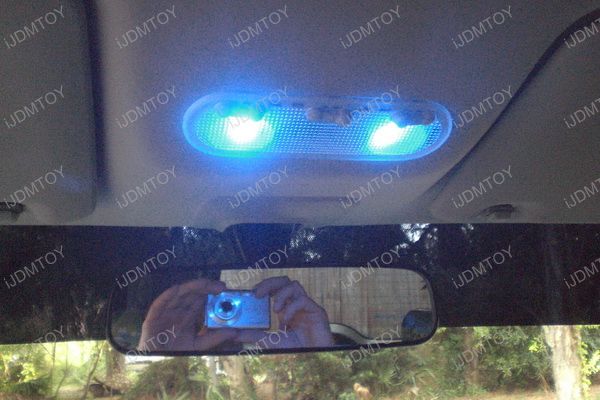 Nissan - Cube - LED - Interior2